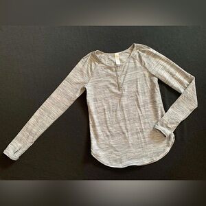 Ivivva Girls' Gray Long-Sleeve Tee